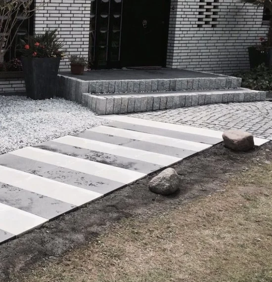 Platten verlegen Pflasterarbeiten